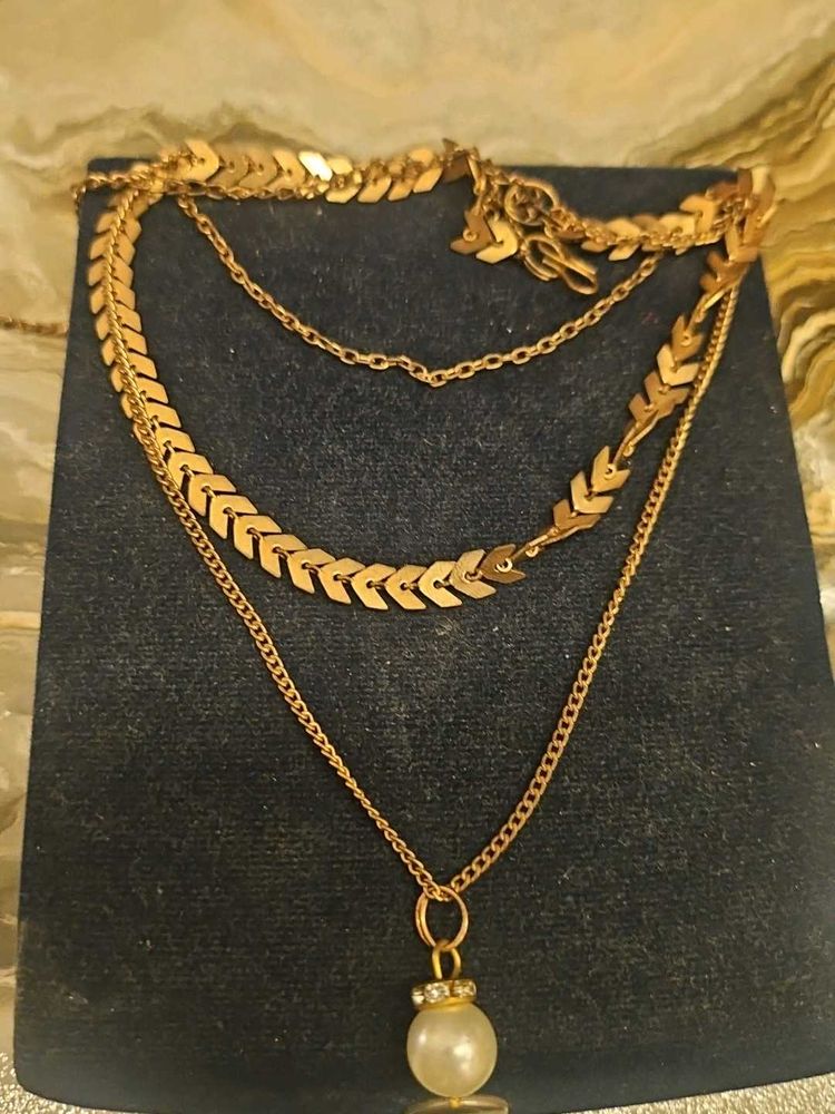 Gold Layered Necklace with Pearl Pendant