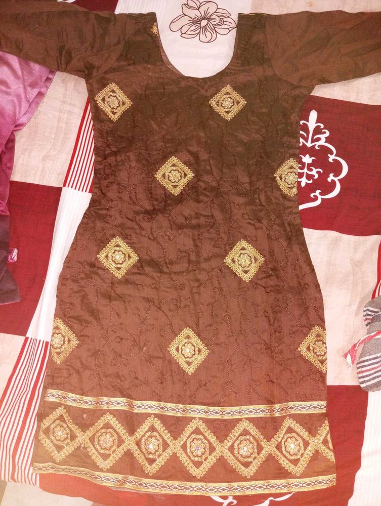 Embroidered Brown Kurta 🤎