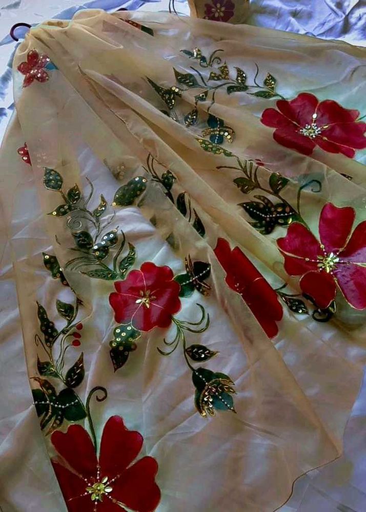 Elegant Floral Embroidered Dupatta