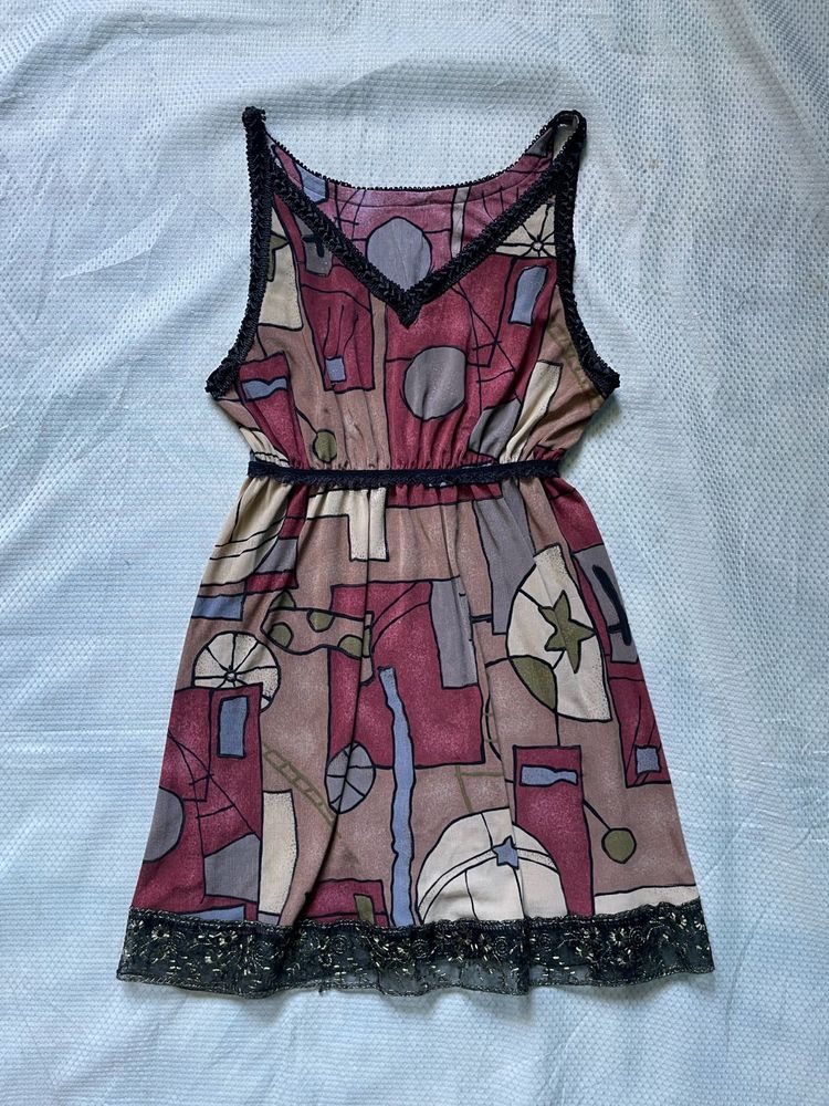 Abstract Print Sleeveless top