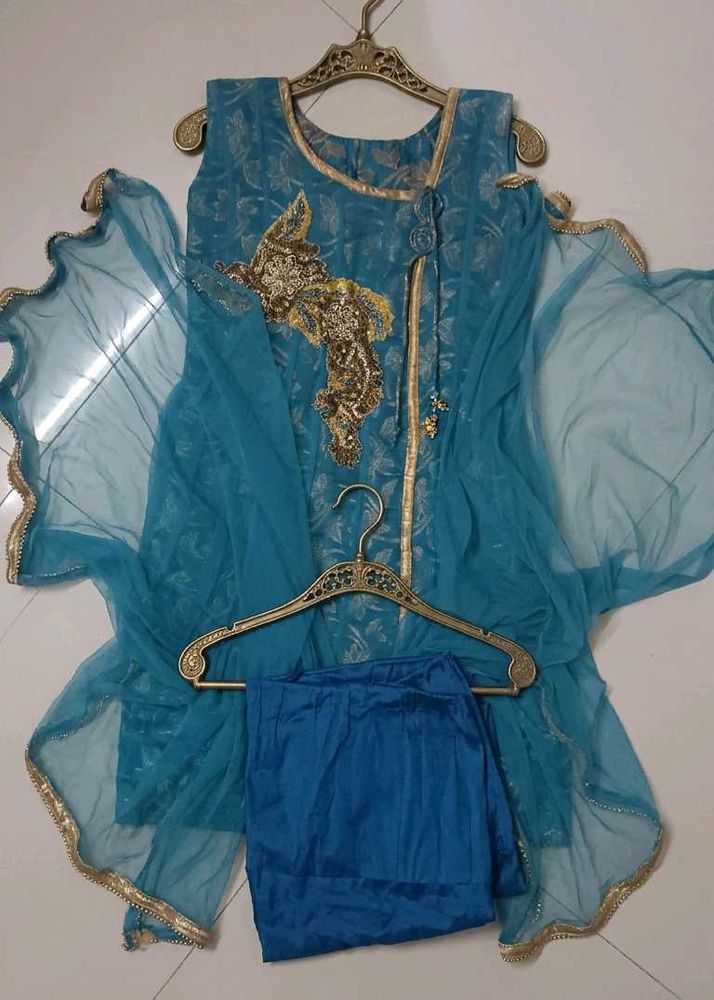 Teal Kurta Set with Golden Embellishment