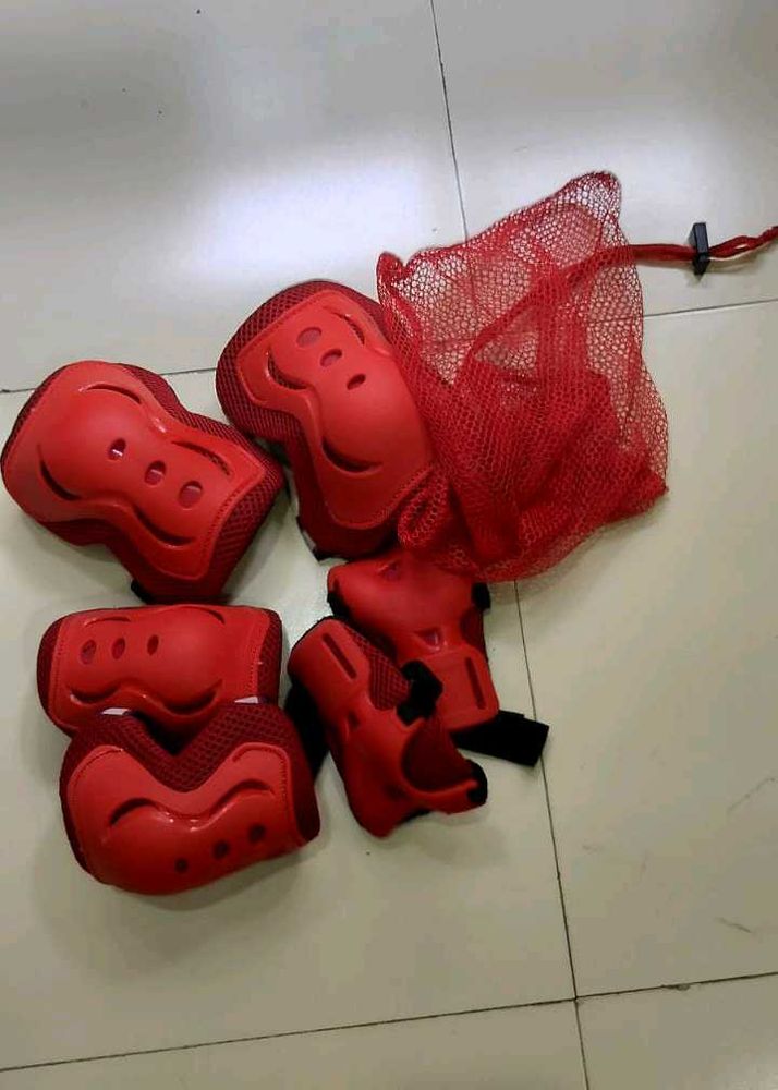 protection kit for kids cycling or skating
