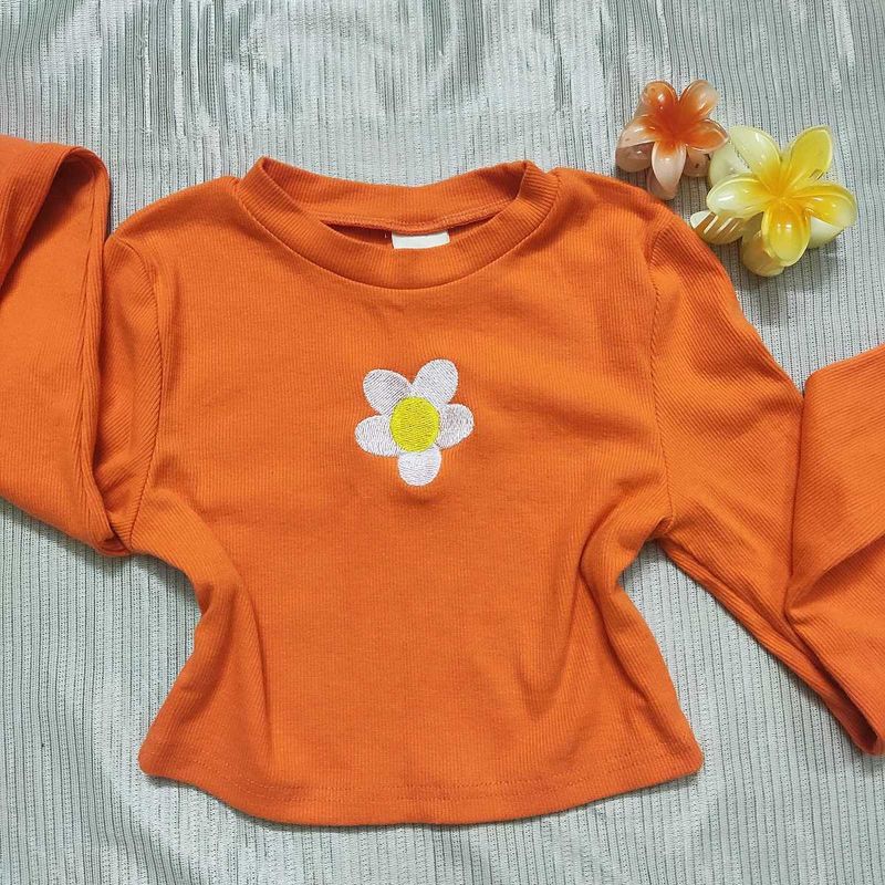 y2k indie orange daisy crop top with long sleeves