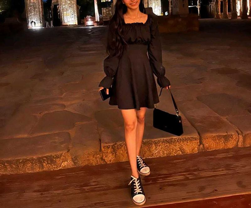 Chic Black Puff Sleeve Mini Dress