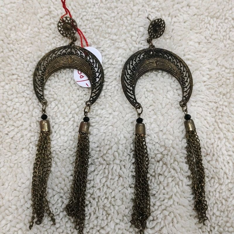 Long oxidised earing