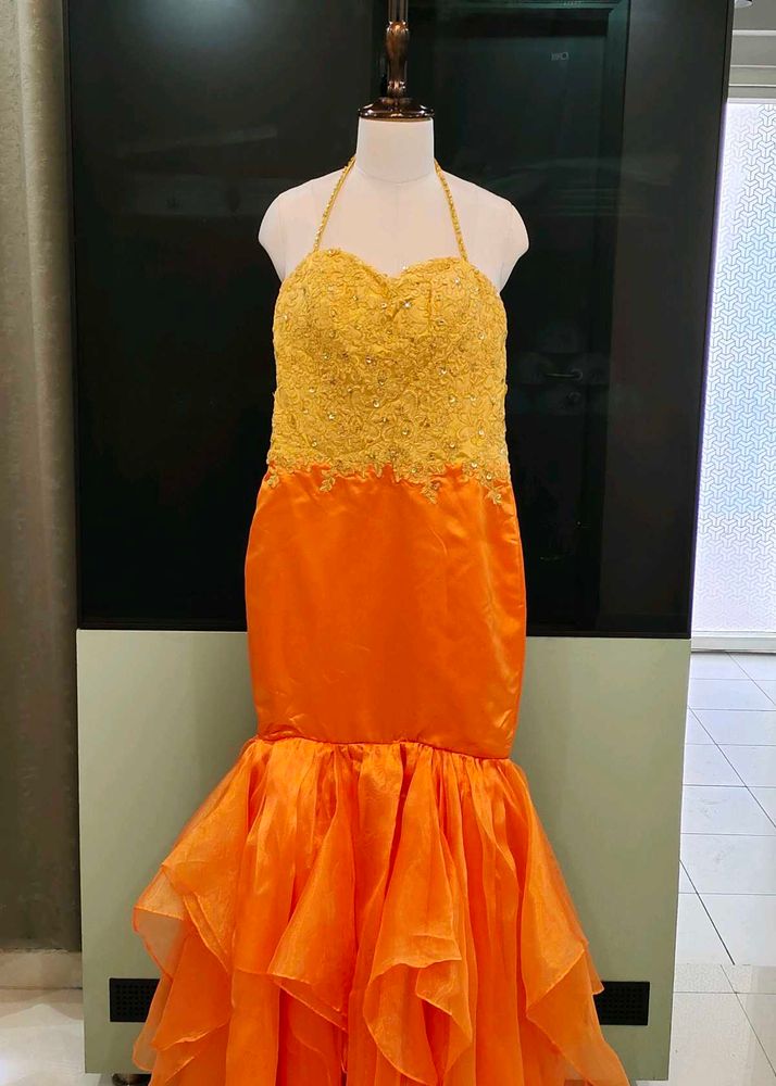💥SALE💥Luxe Hand Embroidered Dress With Frills