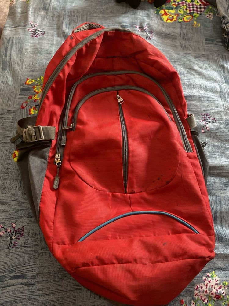 Red Backpack😍