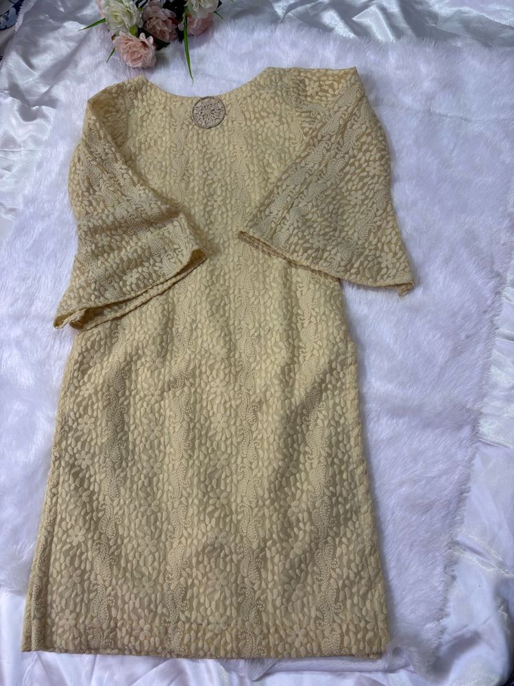 chicken kari yellow kurti