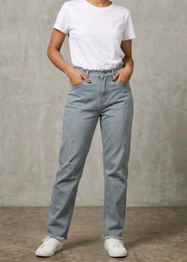 Light Wash Distressed Jeans