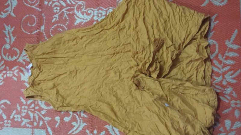 Mustard Sleeveless Top &amp; Pants Set