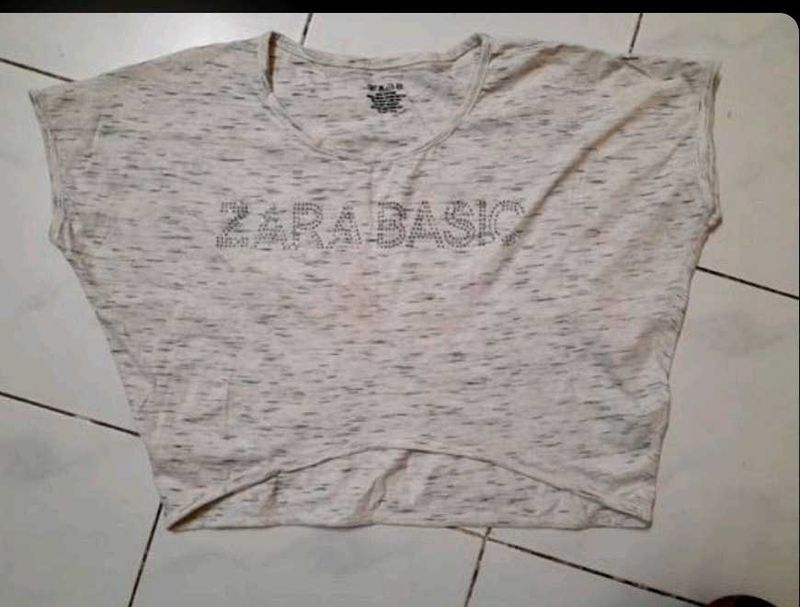 Zara Basic T-Shirt