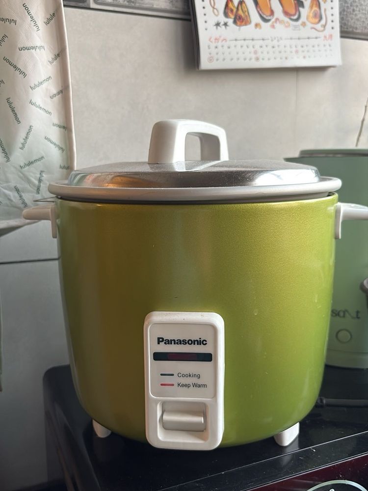 Almost new Panasonic Rice Cooker - Green