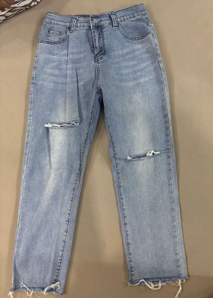 Light Wash Distressed Hem Jeans