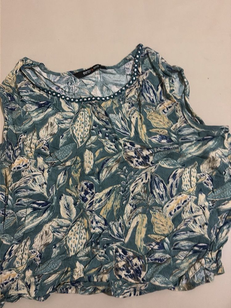 Boho Leaf Print Embellished Top