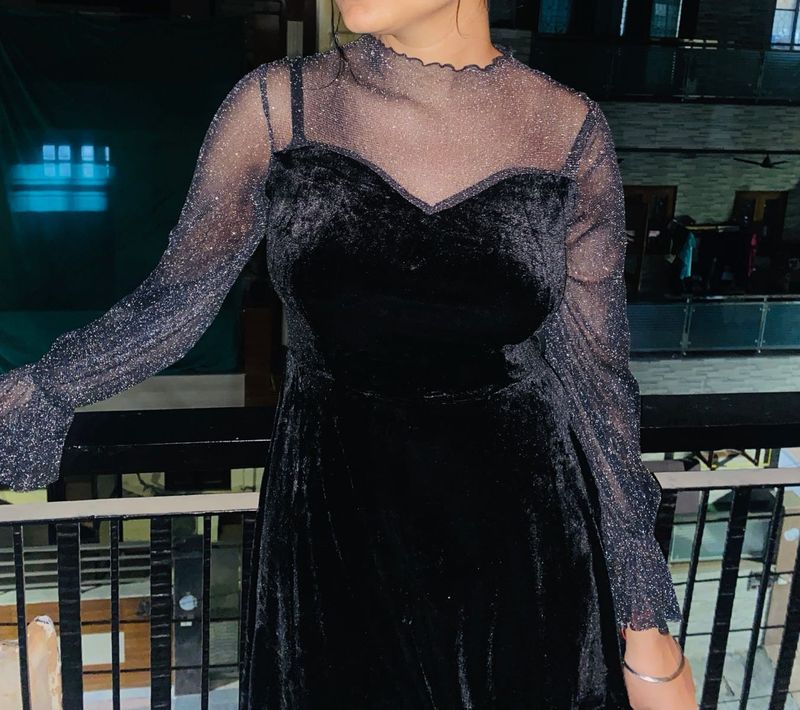 Elegant Black Velvet Dress