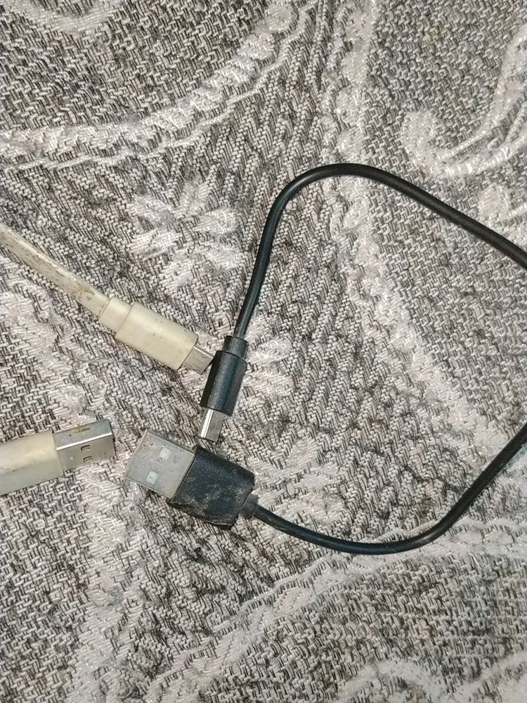 Combo Black White Charge Cable