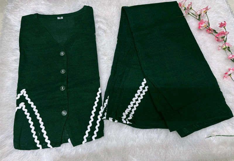 Green Kurta Set with White Trim