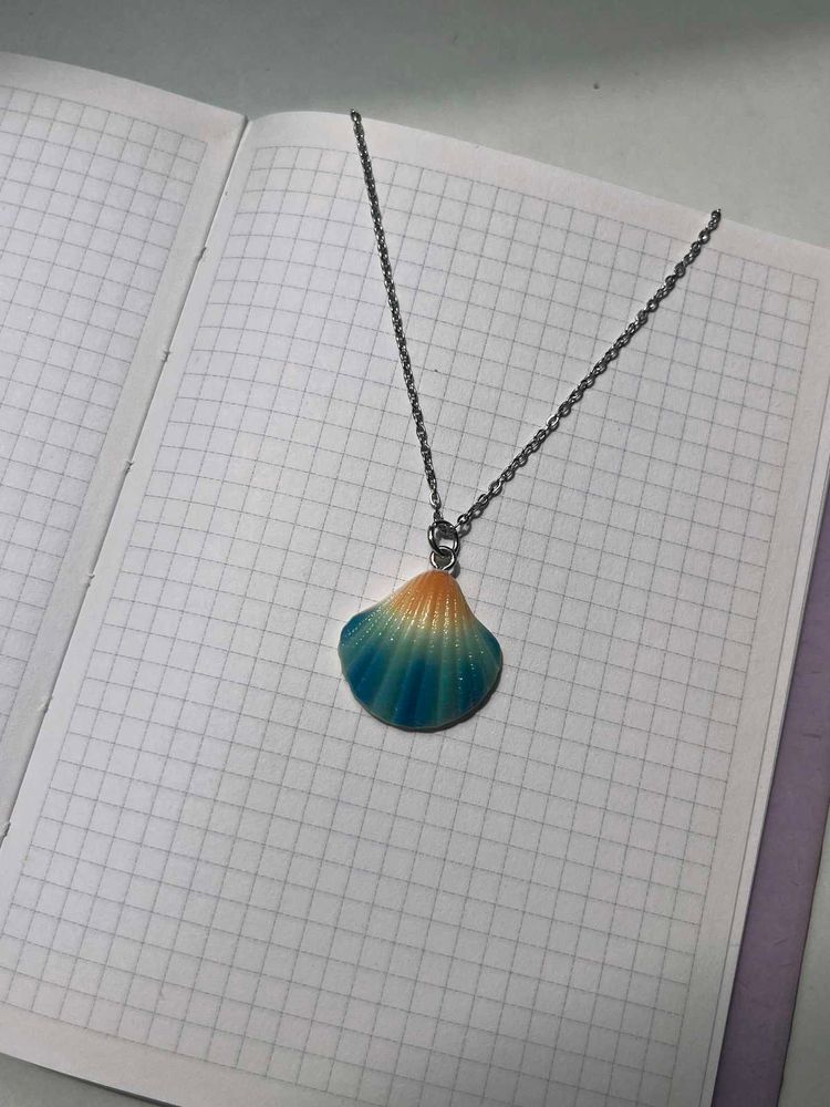 Seashell Pendant Necklace