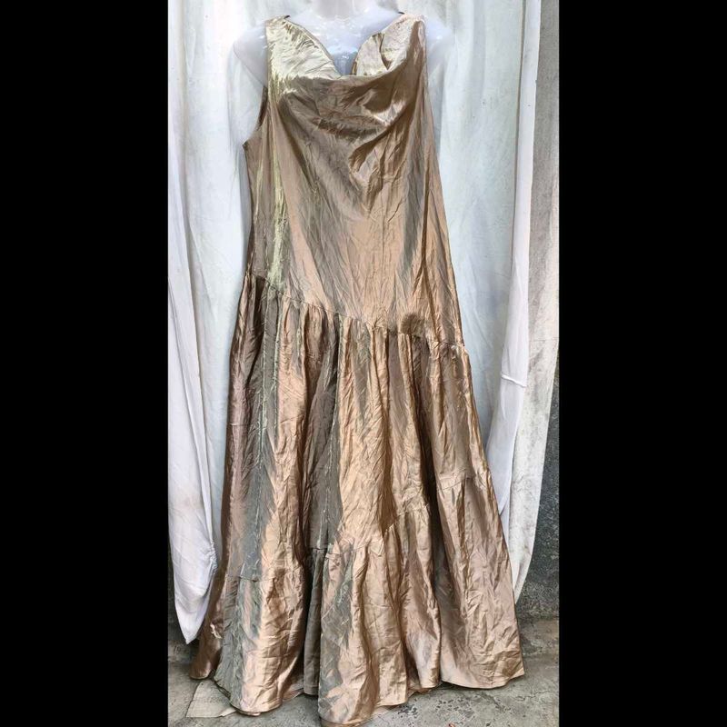 81712. Elegant Gold Tiered Maxi Dress