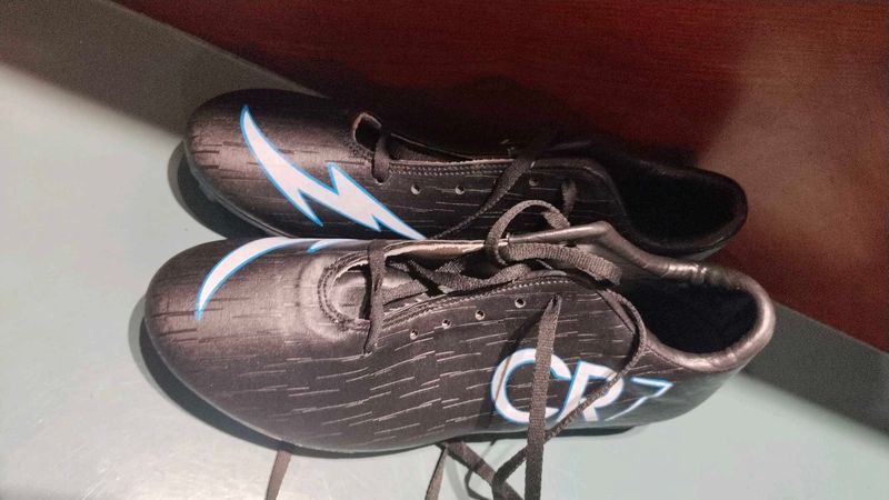 Black CR7 Soccer Cleats