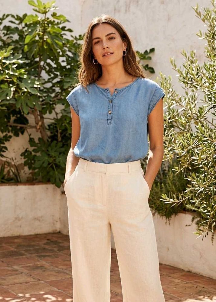 Women's Denim shirt/Top