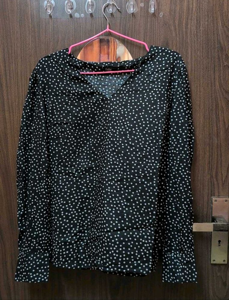 Combo - Chic Black &amp; White Polka Dot Top