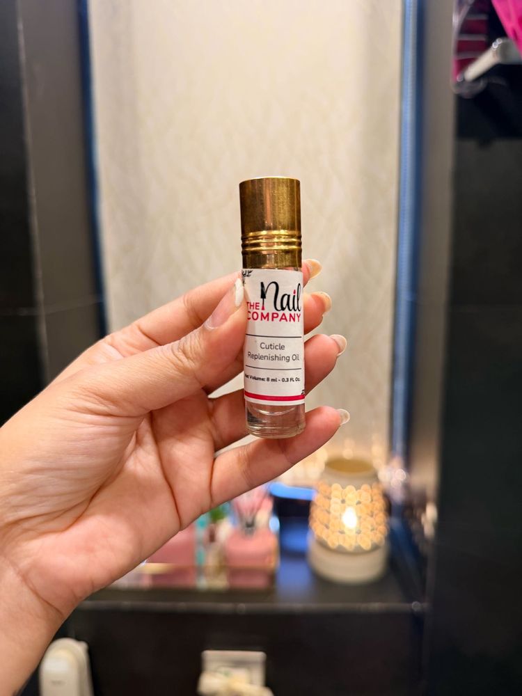 The Cuticle Oil (check detials)