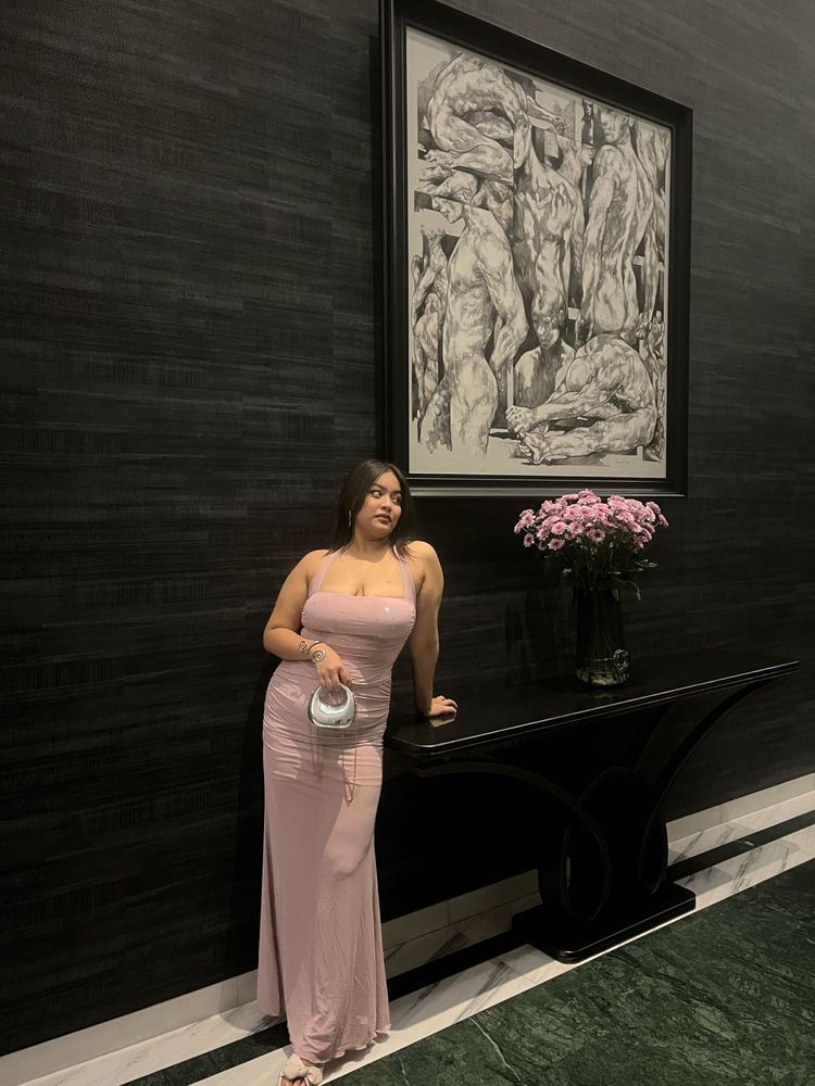 Elegant Pink Bodycon Maxi Dress