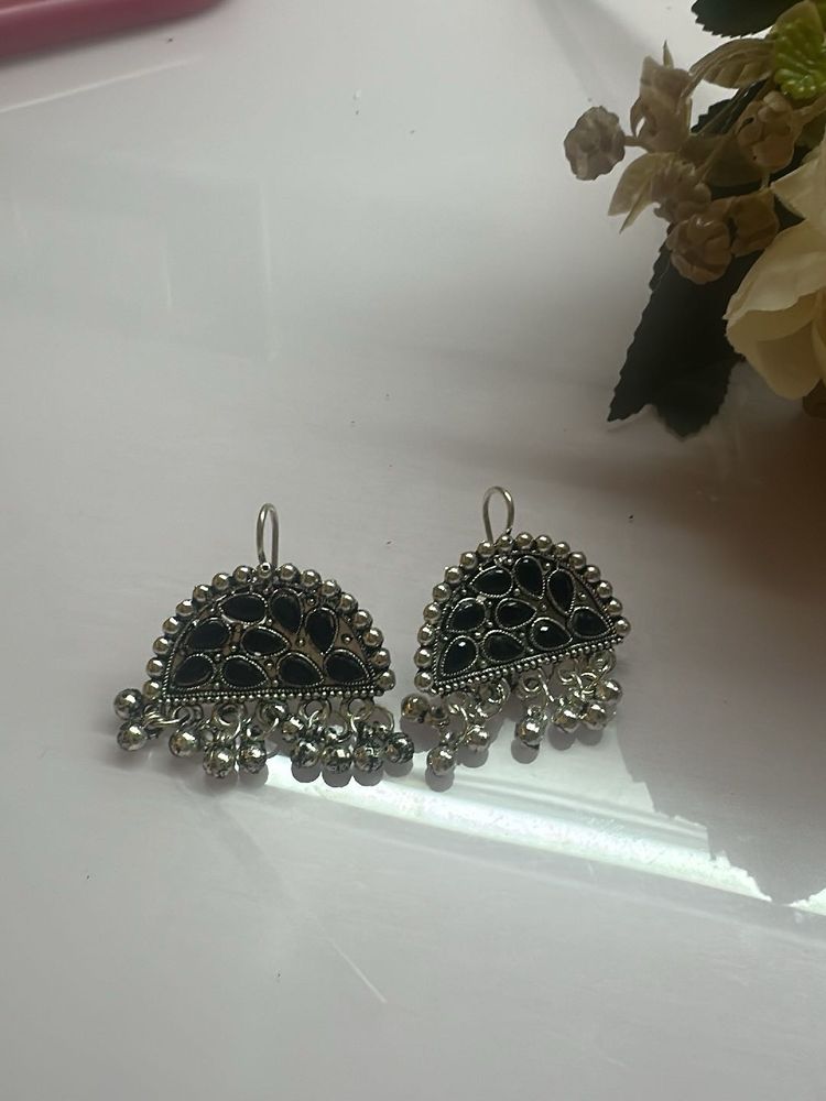 Black Stone Jhumka Earrings