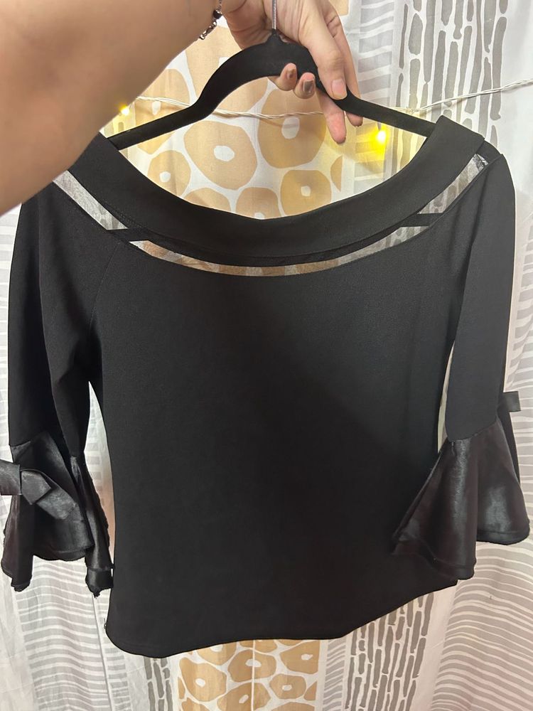 Western Top Off shoulder