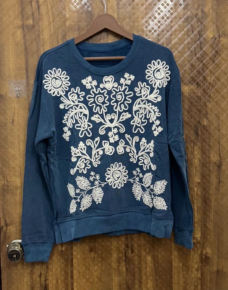 Blue Embroidered Crewneck Sweatshirt) Brand new