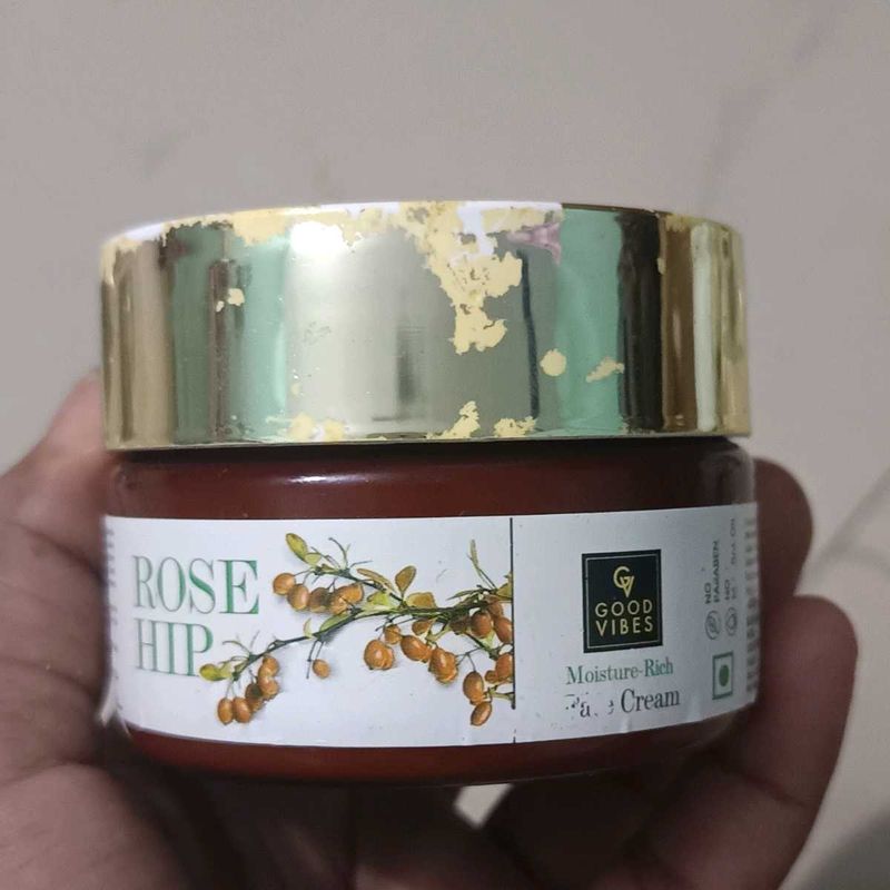 Good Vibes Rose Hip Moisturizing Cream