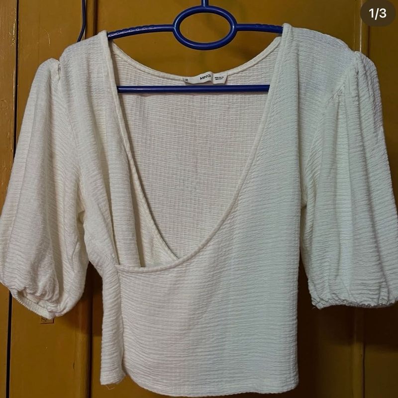 mango white top
