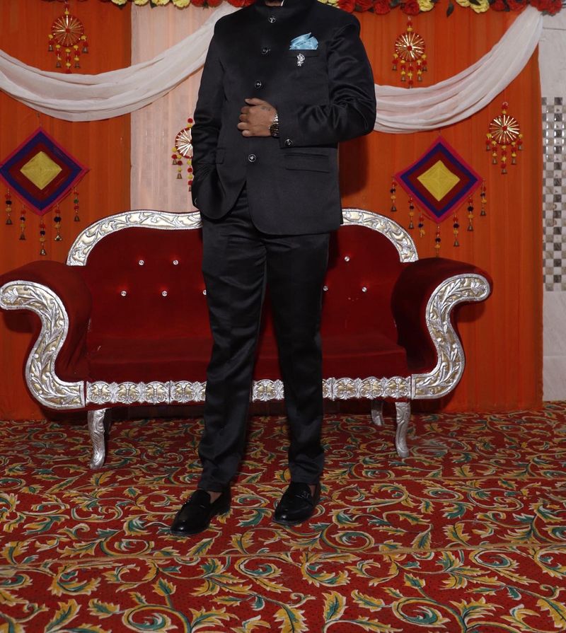 Jodhpuri suit
