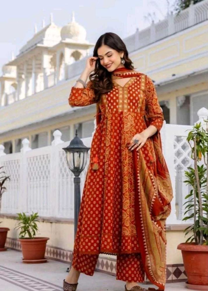 Elegant Red Kurta Set with Dupatta