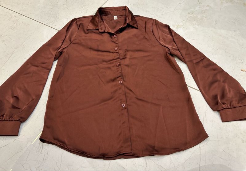 Elegant Brown Button-Down Shirt