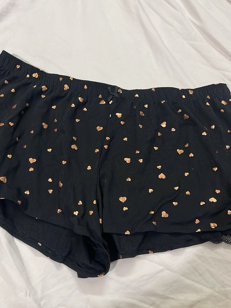Black Heart Print Pajama Shorts