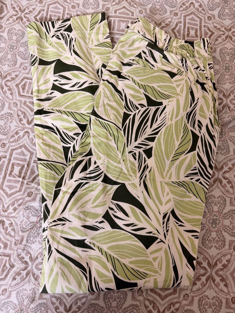 Leaf Print Wide Leg Pants