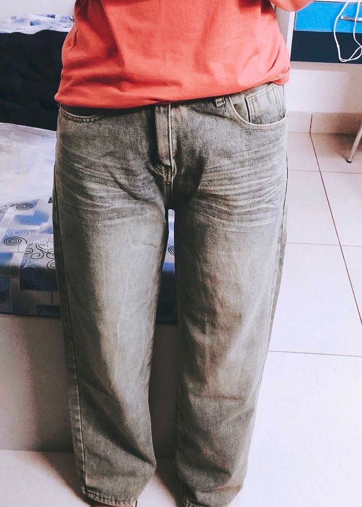 SAVANA Grey Wash Jeans