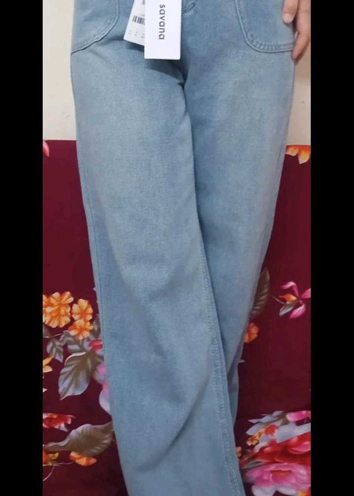 Light Wash Wide Leg Jeans
