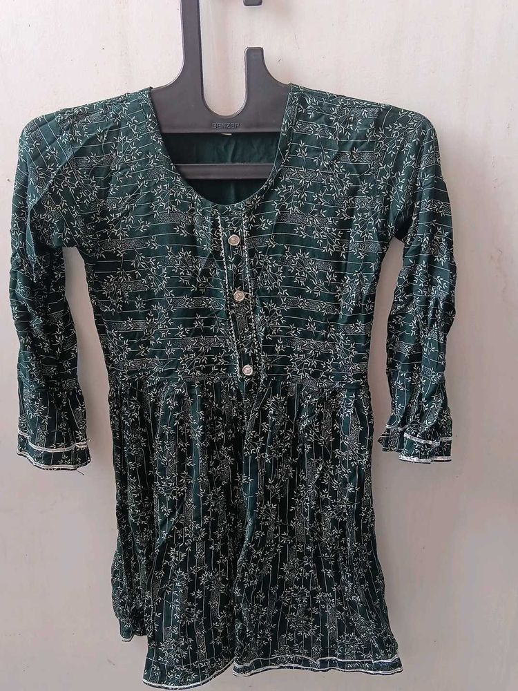 Elegant Green Printed Kurta