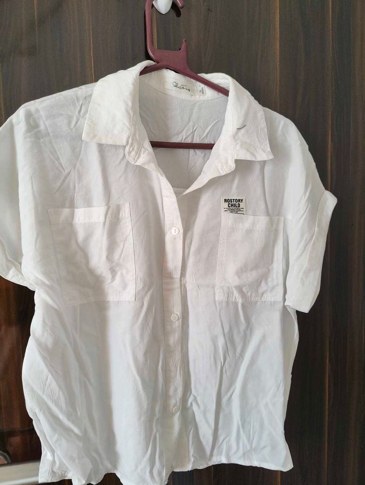 4 Chic White Short Sleeve Button-Up Shirt