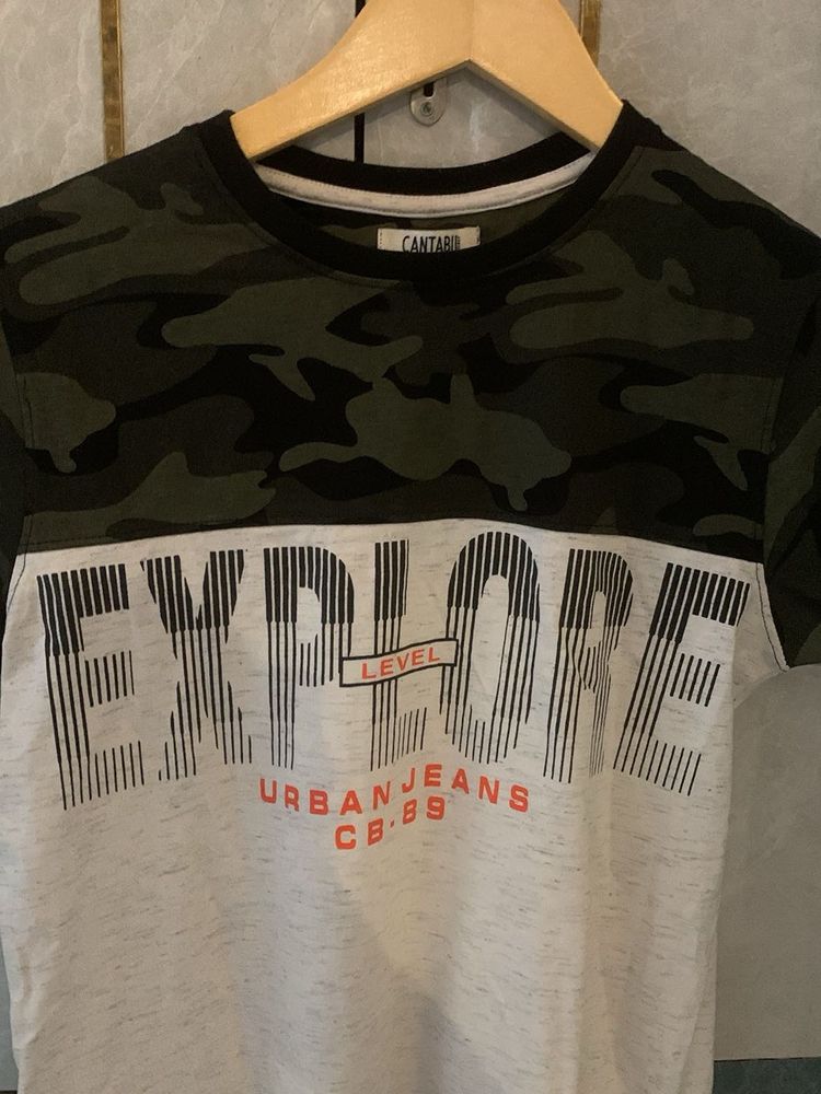 Men's Camo &amp; Text Graphic T-Shirt