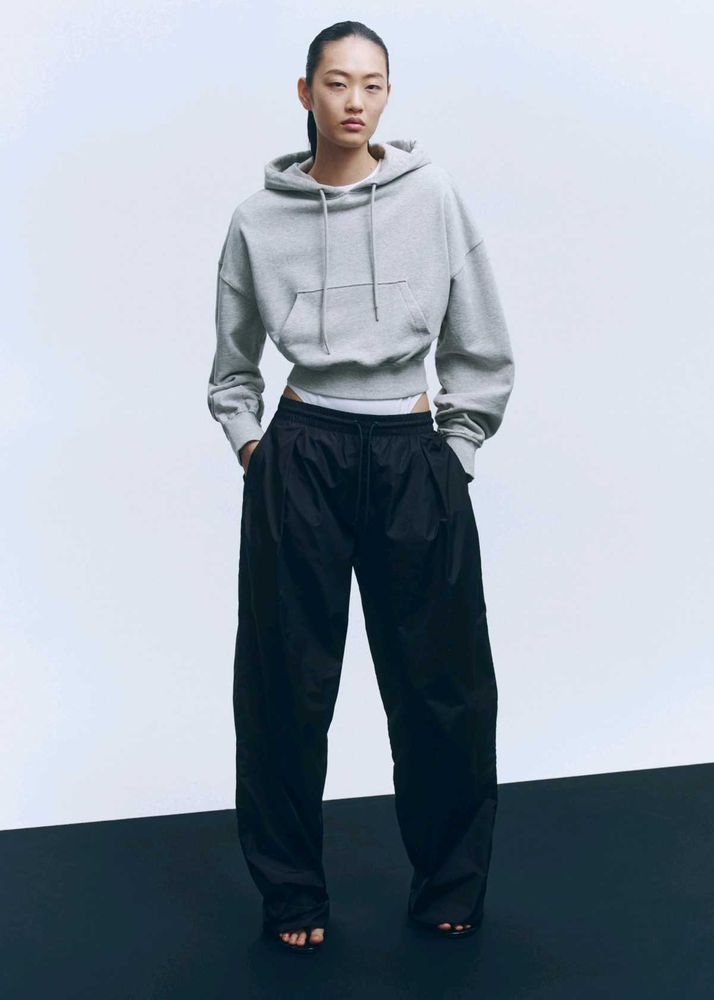 H&amp;M Cropped Grey Hoodie