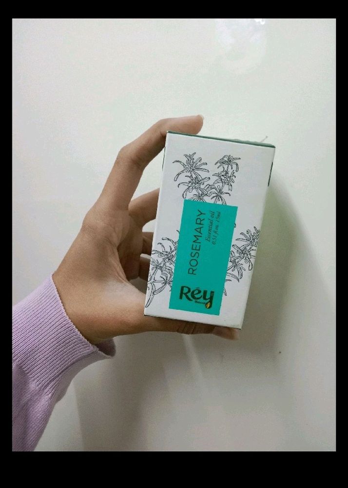 Rey Naturals Rosemary Essential Oil