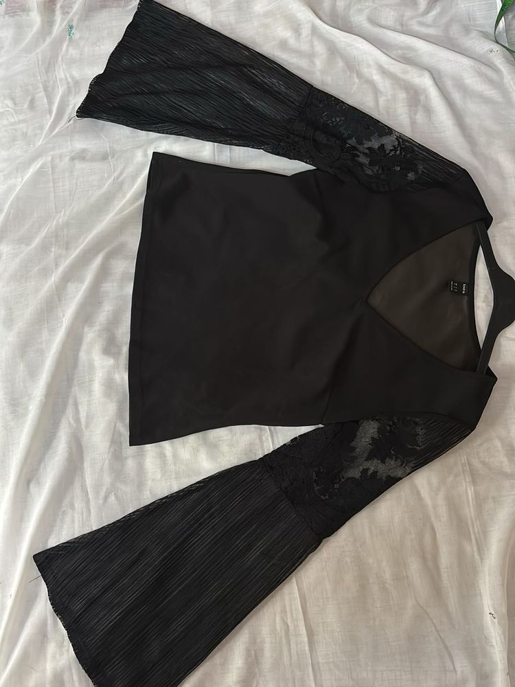 Chic Black Bell Sleeve Top