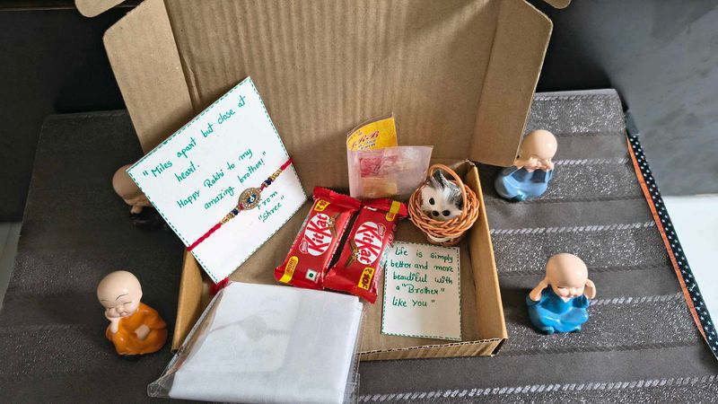 Beautiful Rakhi Gift Box