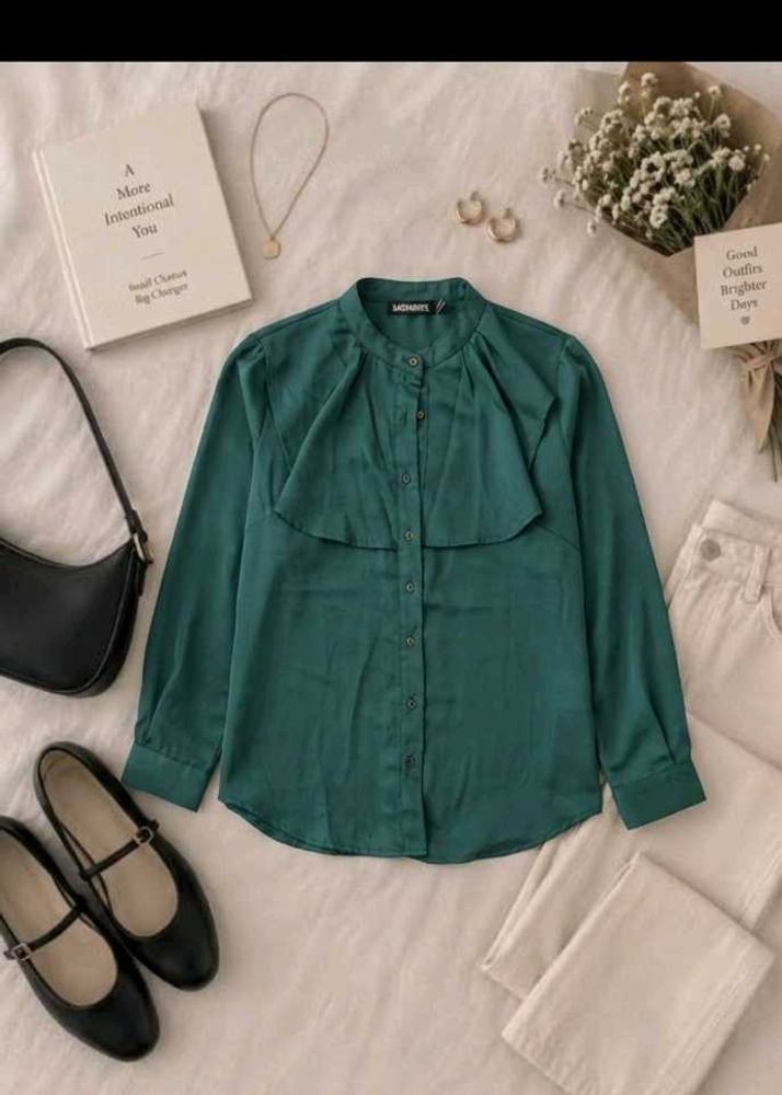 Green firmal shirt