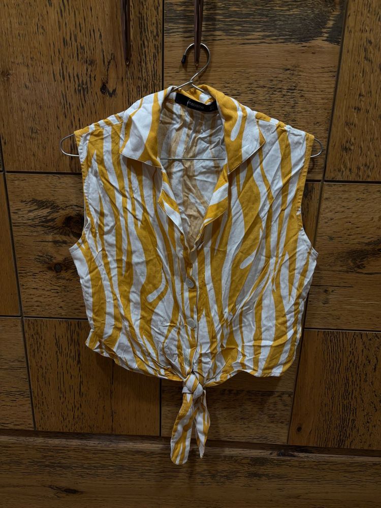 Women's Yellow &amp; White Striped Tie-Front Top