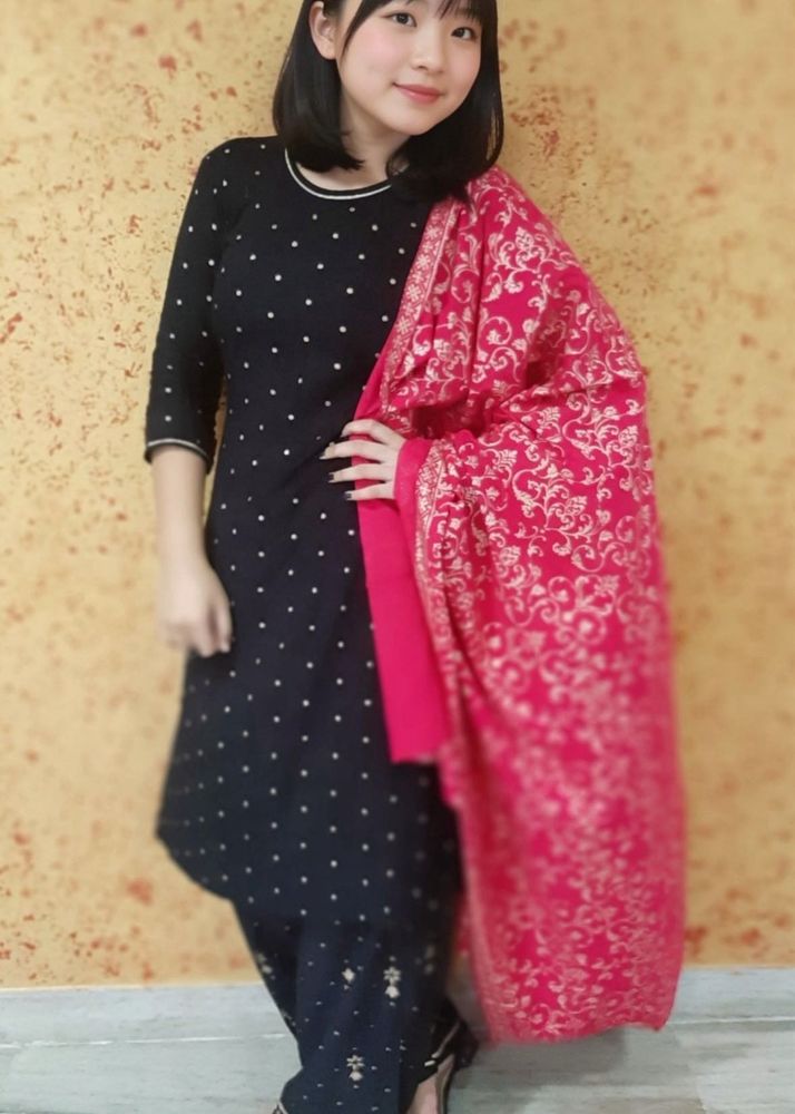 Polka Dot Kurta Set with Banarasi Dupatta